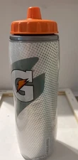 Gatorade 30 oz Insulated Squeeze Water Bottle - Gray/White