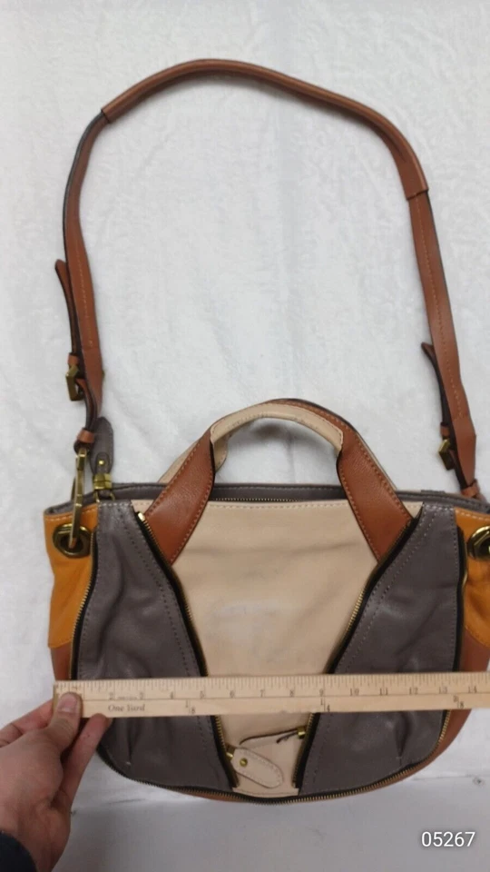 Bolso de hombro de cuero OrYany Fiore Foto 3 de 4