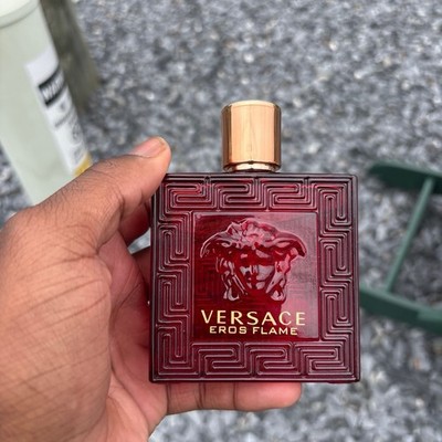 Selling Two band new cologne s for cheap (sorry about the boxes )