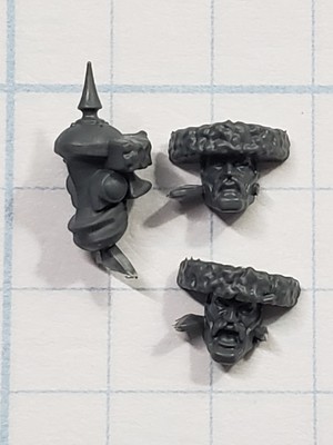 40k Astra Militarum Bits Attilan Rough Rider Fur Trimmed Helmet Head #90