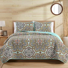 VCNY Home 3-piece King Quilt Set Yara Reversible Medallion J0z001