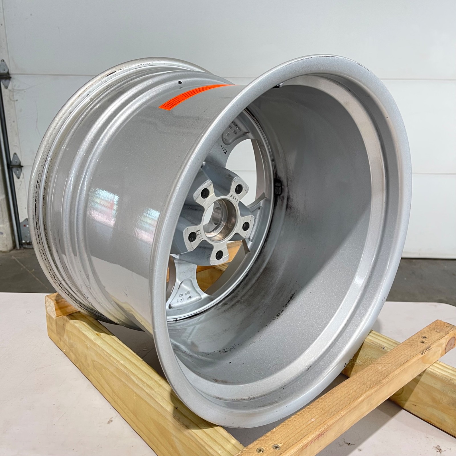 Lamborghini Murcielago Rear Wheel P/N 410601025