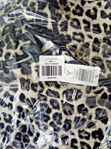 BNWT Torrid Plus Size 3 (22/24) Leopard Foxy Scoop Neck Cami Cotton Spandex - Picture 2 of 7