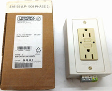 PHOENIX CONTACT EM-DUO/120/15/GFI AUX SOCKET ORDER NO. 5600462 125 VAC 60HZ 15A