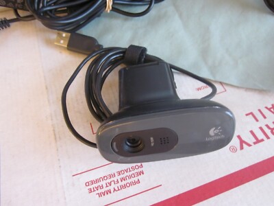 Logitech Logi C270 720p HD Webcam V-U0018 860-000598 USB Web Camera - FREE SHIP