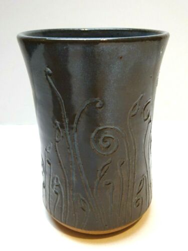 Pottery Art Vase Tumbler Cup Rustic Thrown Pen Holder 5" Signed - Picture 1 of 10