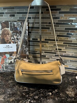 Coach Baguette Hampton Semi Demi Bag