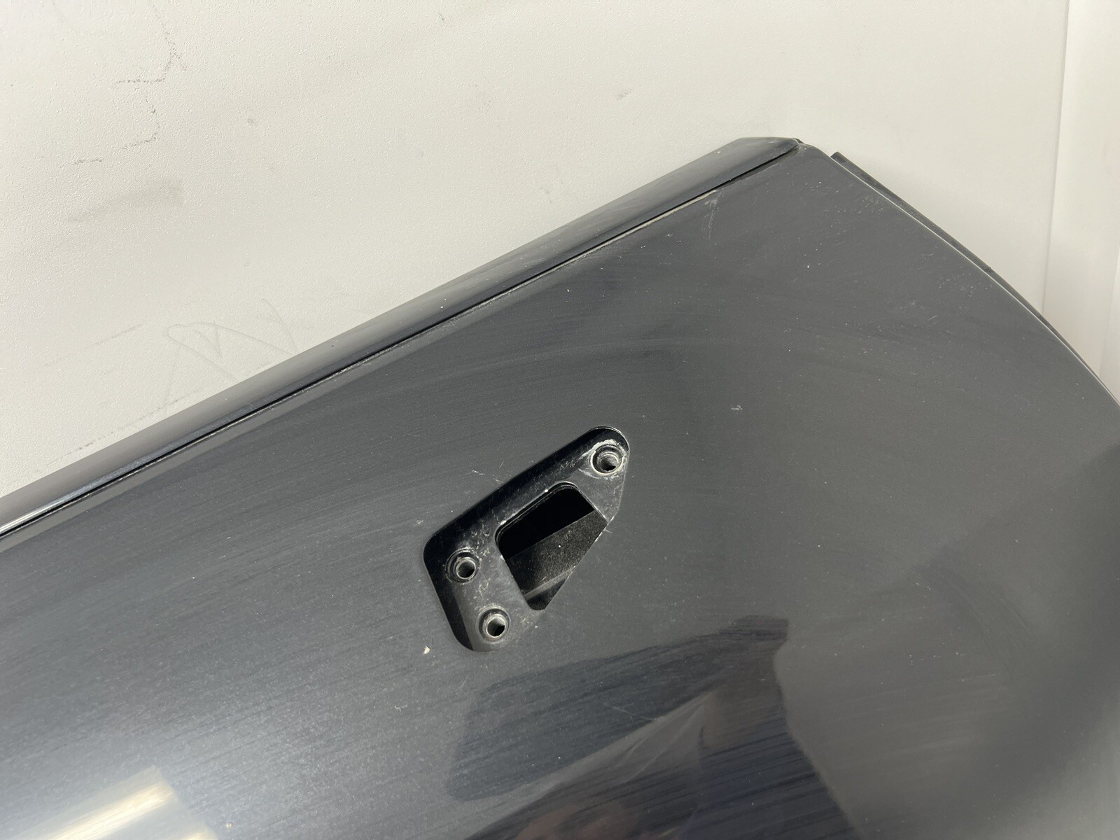 2014 Audi R8 Passenger Door Shell OEM, Used, Cosmetic blemishes USED