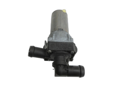Umwelzpumpe Heizung Pumpe Zusatzpumpe für BMW E81 1er 120d 07-11 2,0d 130KW