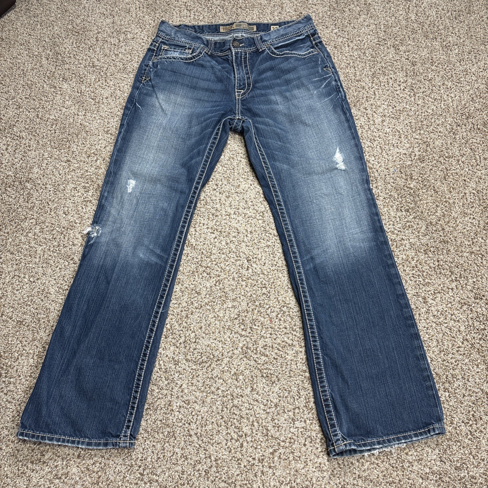 BKE Buckle Jeans Men 33 X 31 Justin Bootcut Classic Relaxed Denim Distressed