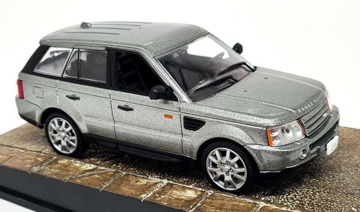 Eon 1/43 James Bond 007 Range Rover Sport Grey Quantum Solace Diecast model car
