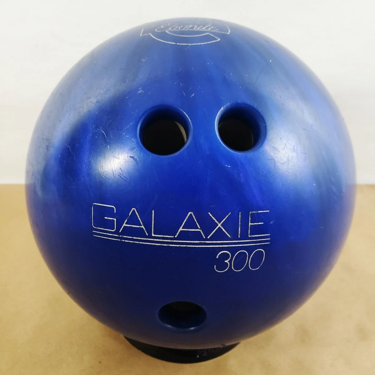 Galaxie 300, different specimen; exact manufacturing attribution unconfirmed