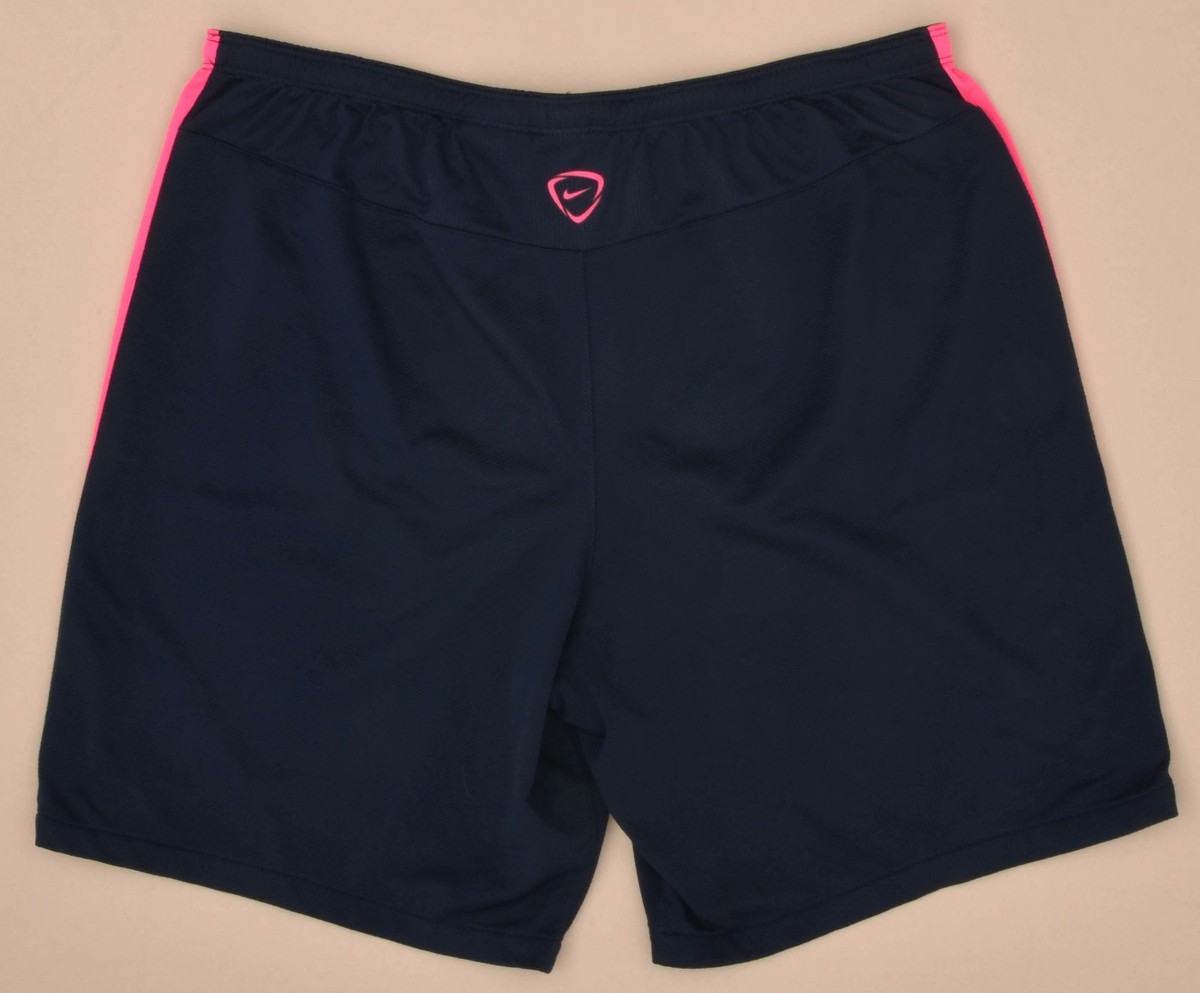 週末セール‼️必見‼️ビーチバレー　日本代表　ハーフショーツ BARCELONA 2014/2015 TRAINING FOOTBALL SHORTS NIKE SIZE XL ADULT