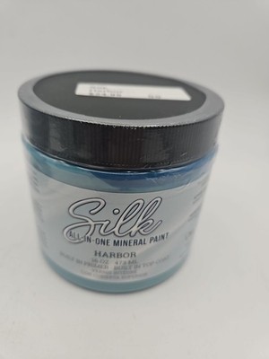 Dixie Belle  SILK PAINT - All-In-One Furniture Paint - Built-In Primer & Topcoat
