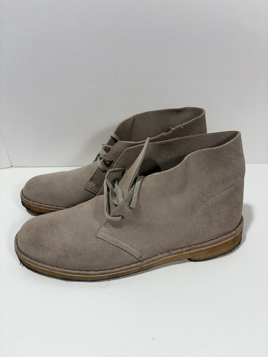 Clarks Men\'s Suede Chukka Boots in Taupe Gray Amazon.com | Clarks Clarkdale DBT Men main image 3