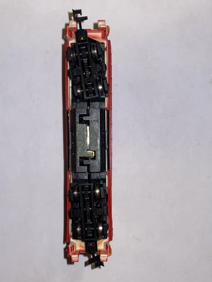 Bachmann N Scale Western Maryland Diesel Locomotive Engine GP-40 #3796 TESTED - Image 4 of 4