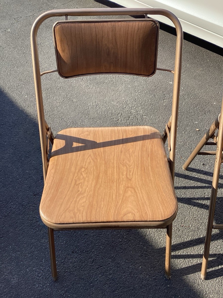 Vintage- 2 Samsonite Folding Chairs Futura Padded Vinyl Seats