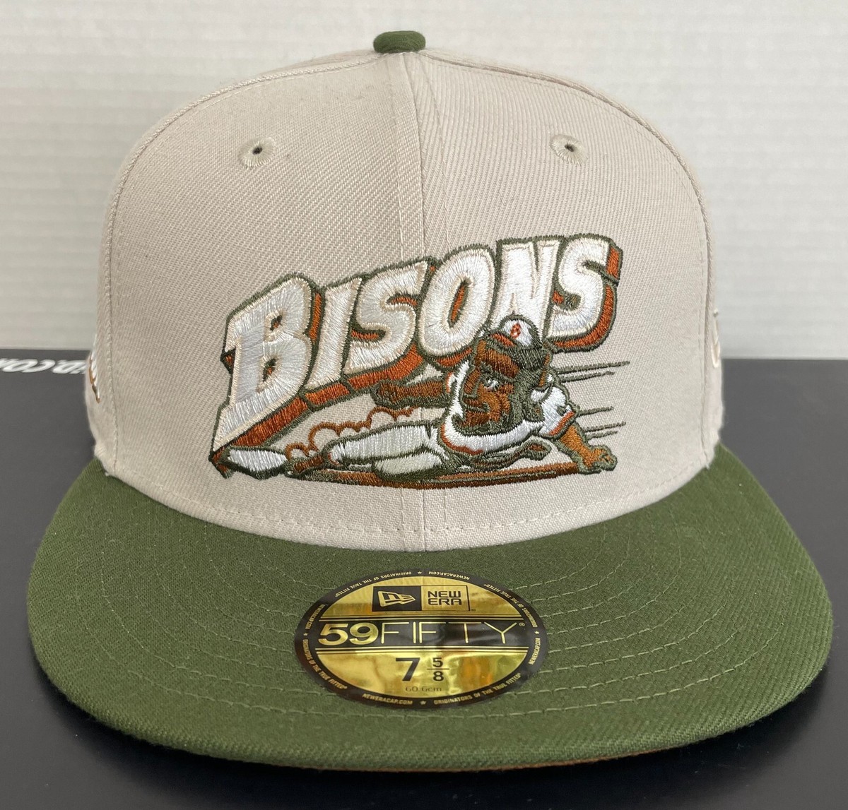 NEW ERA BOSTON CREAM OFF WHITE OLIVE GREEN HARVEST BRIM FITTED CAP
