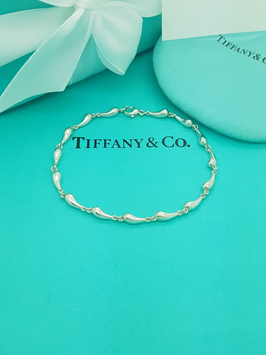 Tiffany & Co. RARE Silver Elsa Peretti Teardrop link 7.25
