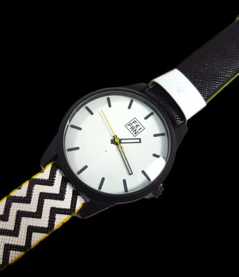 x Armbanduhr Herren Damen Feifan Analog Quarz Modern Weiß Schwarz lac