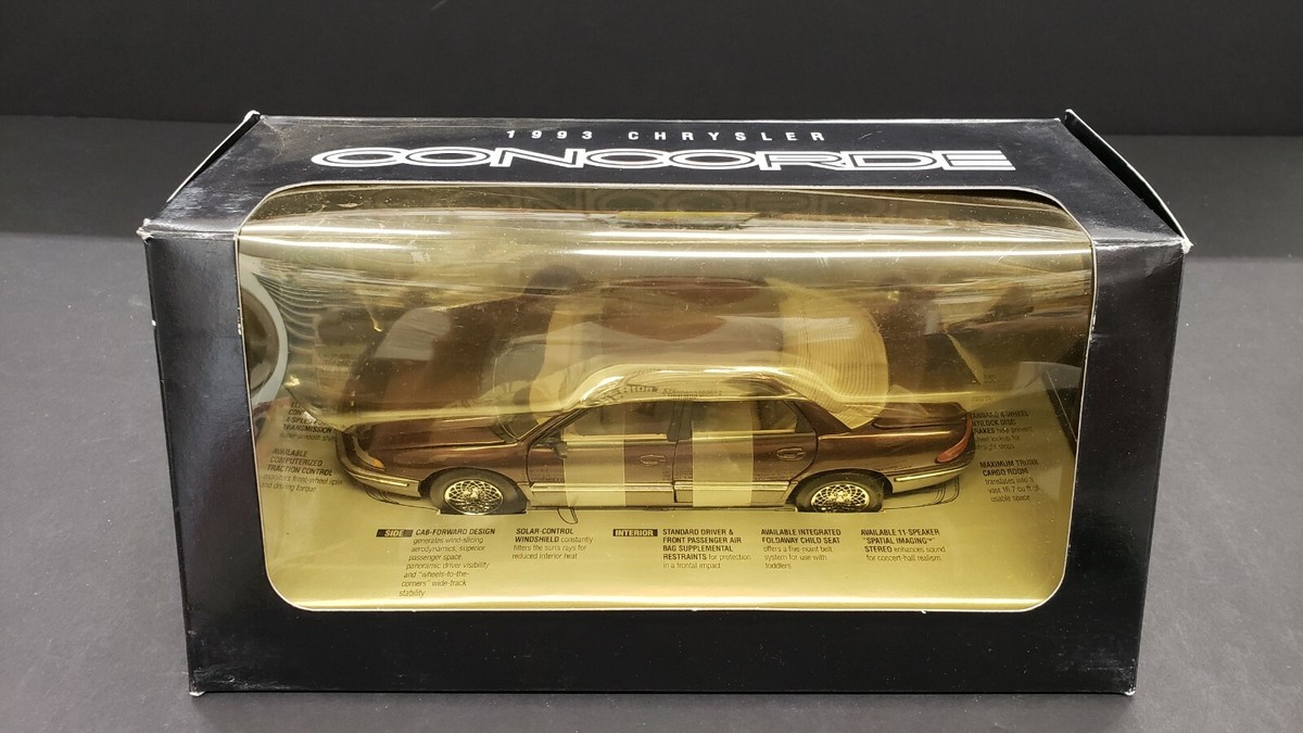 BROOKFIELD 1993 CHRYSLER CONCORDE BURGUNDY 1/24 SCALE DIECAST Z42