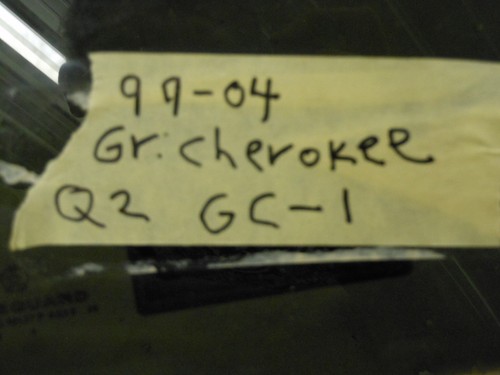 99 00 01 02 03 04 Jeep Grand Cherokee right passenger privacy vent glass 1999 - Picture 2 of 2