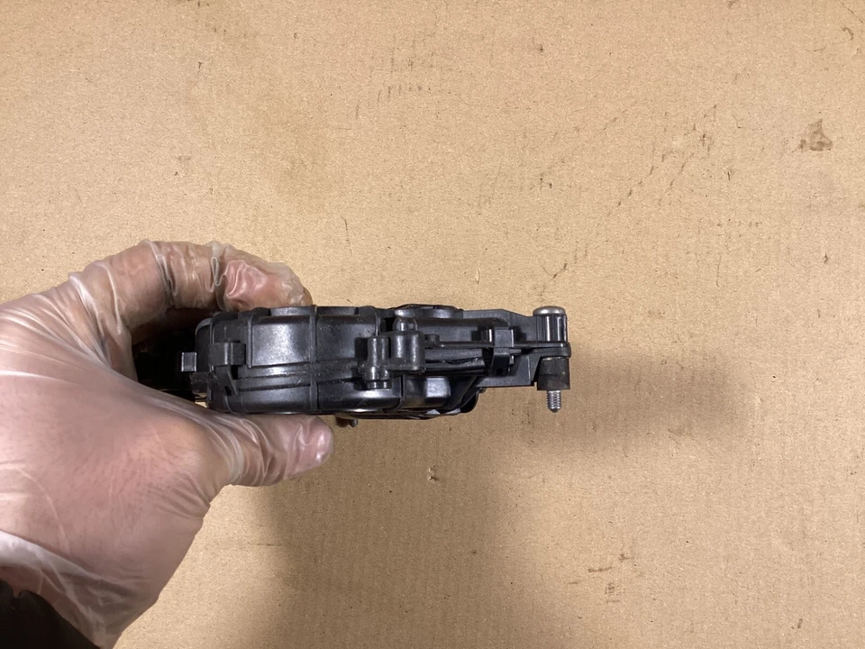 BMW 740i 750i 760i 2013-2015 bloqueo central delantero derecho 41543098 OEM. Foto 3 de 4