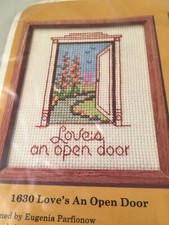 The Creative Circle Sampler 1630 Kit 8X10 Loves An Open Door Vintage