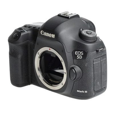 Canon EOS 5D Mark III ca. 23.000 Ausl.