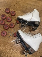 Riedell Roller Skates 7 Wide With Pink luminous Wheels