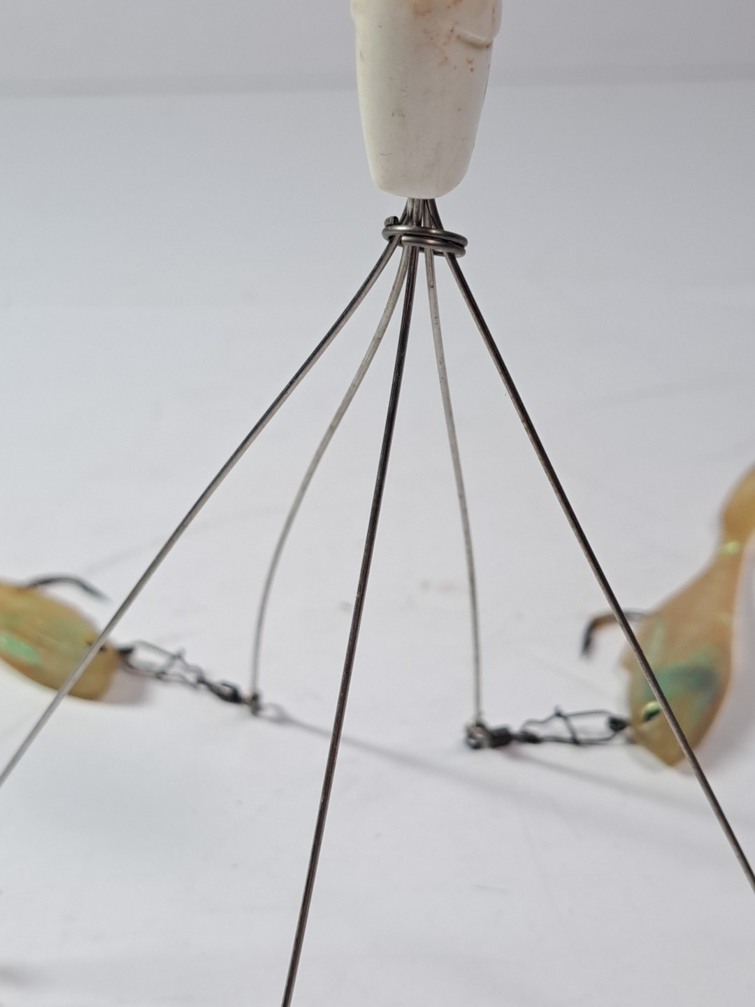 Alabama Umbrella Rig With 5 Rubber Fish Lures - Image 5