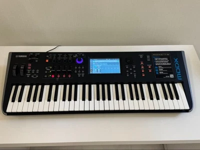 Yamaha MODX6 61-Key Synthesizer Workstation Keyboard Tested Excellent - Image 1 of 4