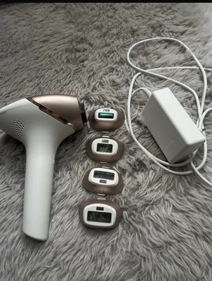 Philips Lumea Prestige IPL Haarentfernungsgerät (BRI956/00)