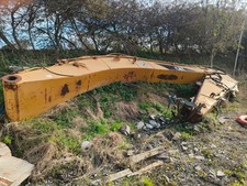 CAT 345B 6.8m Boom and 3.9m Dipper available for sale from a 2004 machine