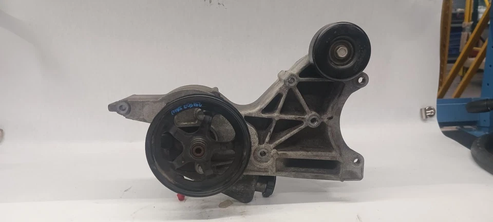 '07-'13 Bomba de dirección Chevrolet Silverado 1500 5,3 L OEM ¡1 año como nuevo! Foto 2 de 4