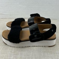 UGG Le Fluff Pantent Leather Sandal Womens Sz 9