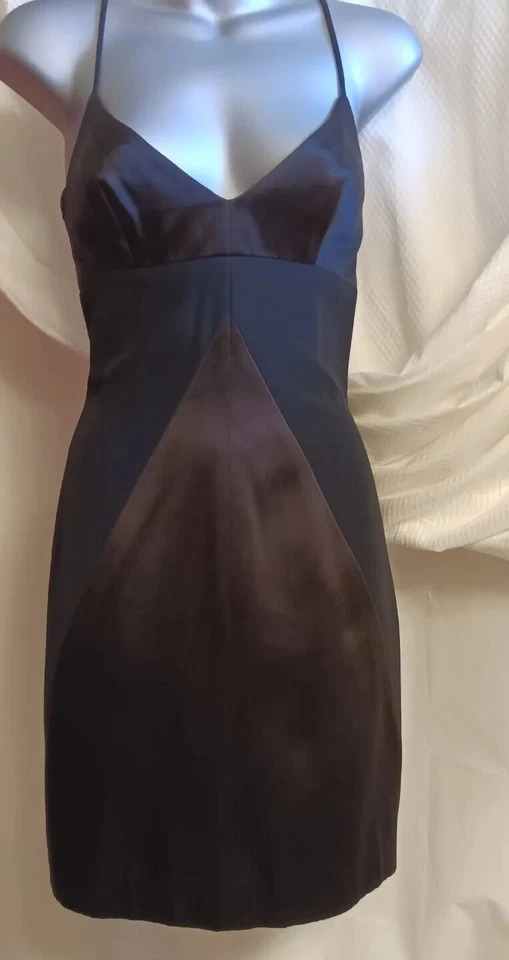 Nicole Miller Collection Black Silk Romantic Evening Cocktail Party Dress - Image 2 of 4