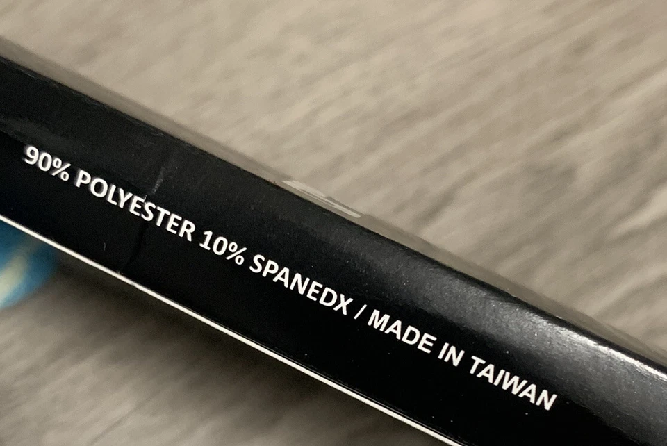 Calcetines Travis Scott Astroworld azul amarillo tie dye Foto 3 de 3