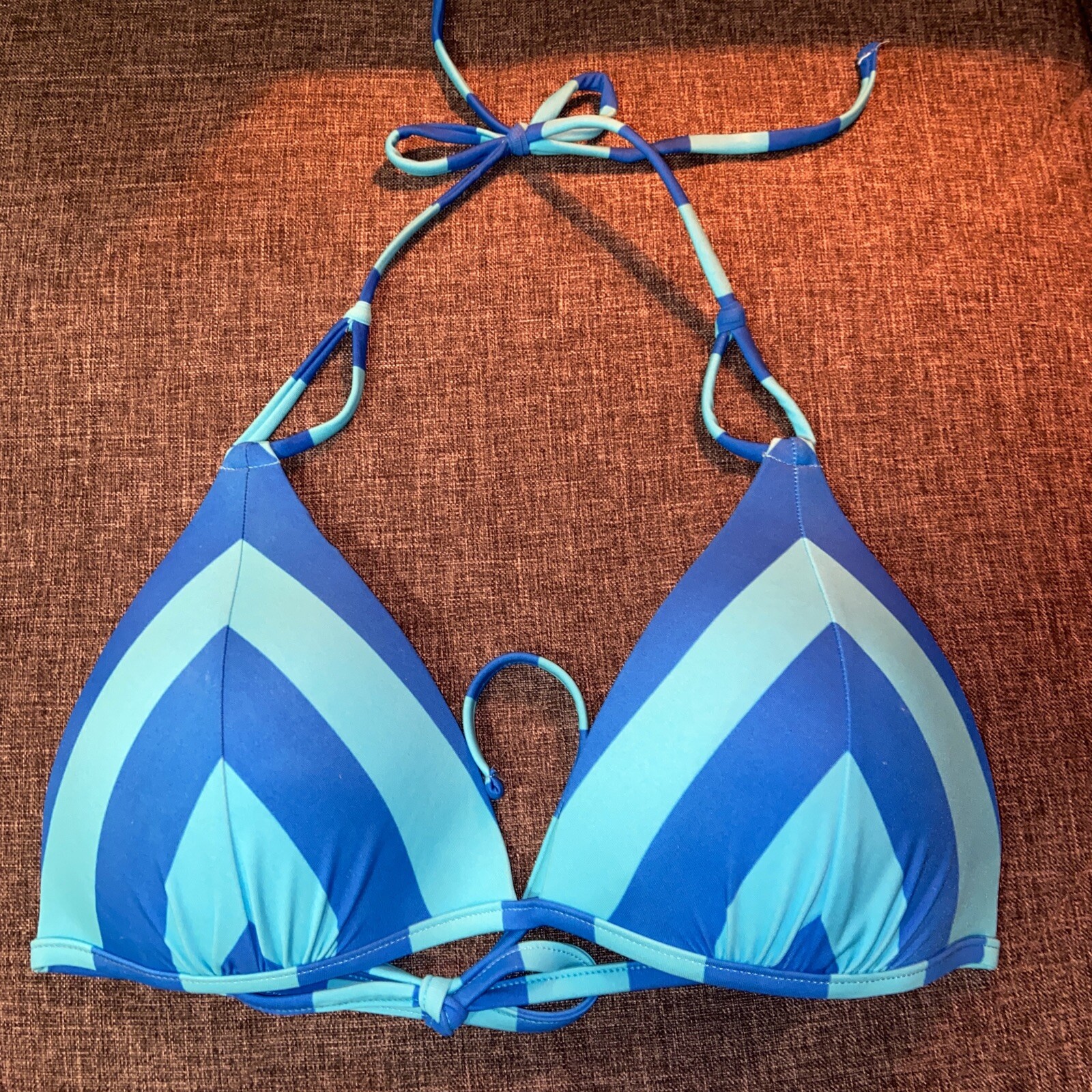 NEW ADORE ME Blue Triangle Bikini Top Large Swimwear Beach Striped