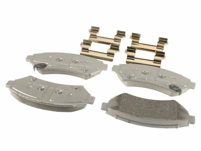 Front Brake Pad Set For 1997-2004 Buick Regal 1998 1999 2000 2001 2002 B418YV - Image 1 of 1