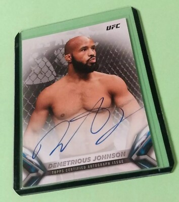 2018 Topps UFC Demetrious Johnson AUTO Knockout #KA-DJ Autograph