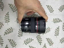 Canon EF 14mm f/2.8L II USM Ultra Wide Angle Prime Lens 95 New w/ Caps Hood