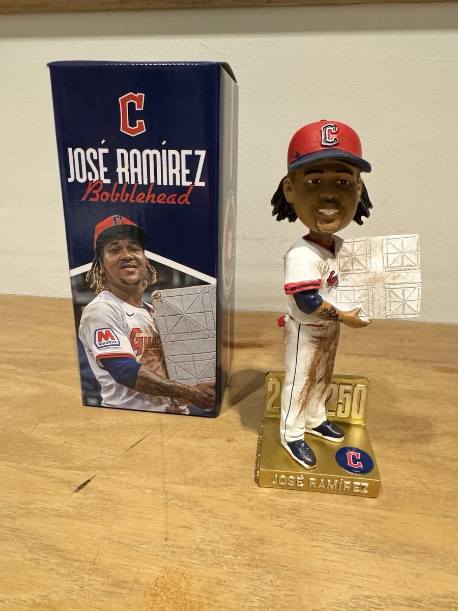 MLB ボブルヘッドCleveland Indians セット Cleveland Indians Fan Bobbleheads for sale | eBay