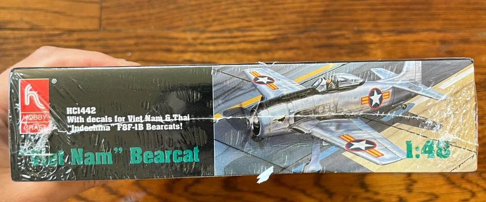 Calcomanías 1/48 Hobby Craft "Viet Nam" F8F-1B Bearcat SELLADAS para unidad de Indochina tailandesa Foto 2 de 3