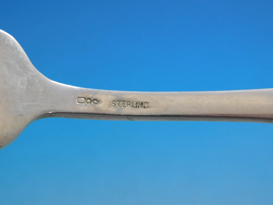 Pointed Antique by R&B D&H Sterling Silver Flatware Set for 8 Service 32 Pcs - Image 4 of 4