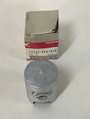 HONDA H100S 1983-88 PISTON B ( OVER SIZE 0.25 ) # 13102-KE6-830