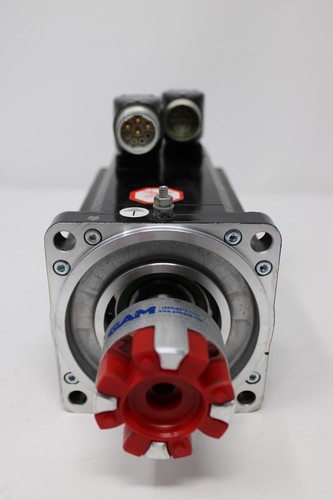 Schneider SH100/50030/0/0/00/00/00/10/00 Servo Motor