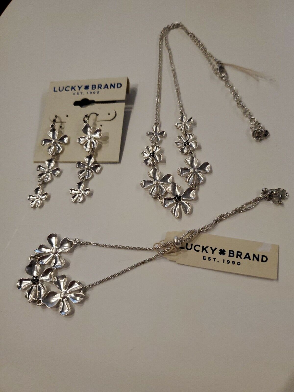 Lucky Brand Silver-Tone Pave Flower Necklace Slider Bracelet & Earrings NEW $99 Bomba kupująca nową pracę