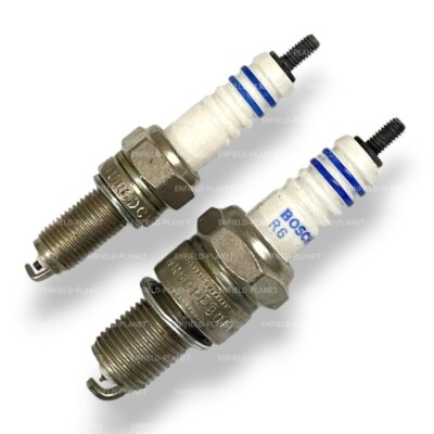Spark Plug Kit Compatible With Royal Enfield Classic 500