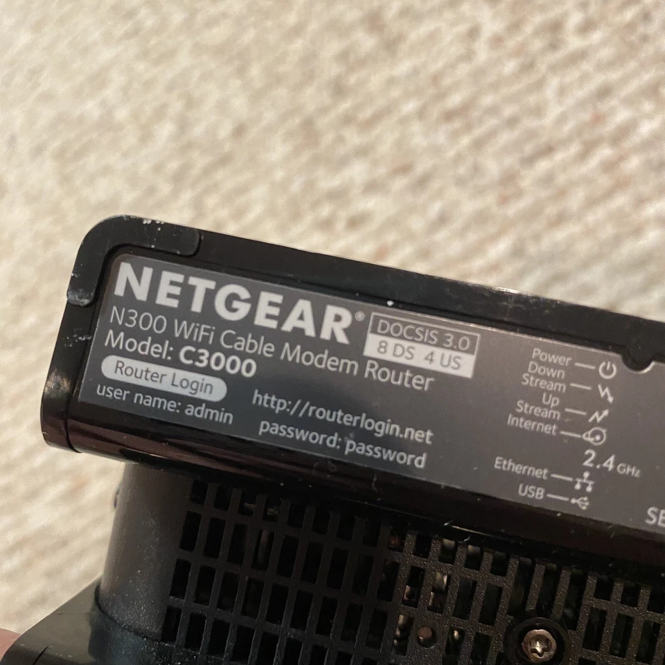 Netgear C3000 N300 Wi-Fi Cable Modem Router - Image 2 of 4